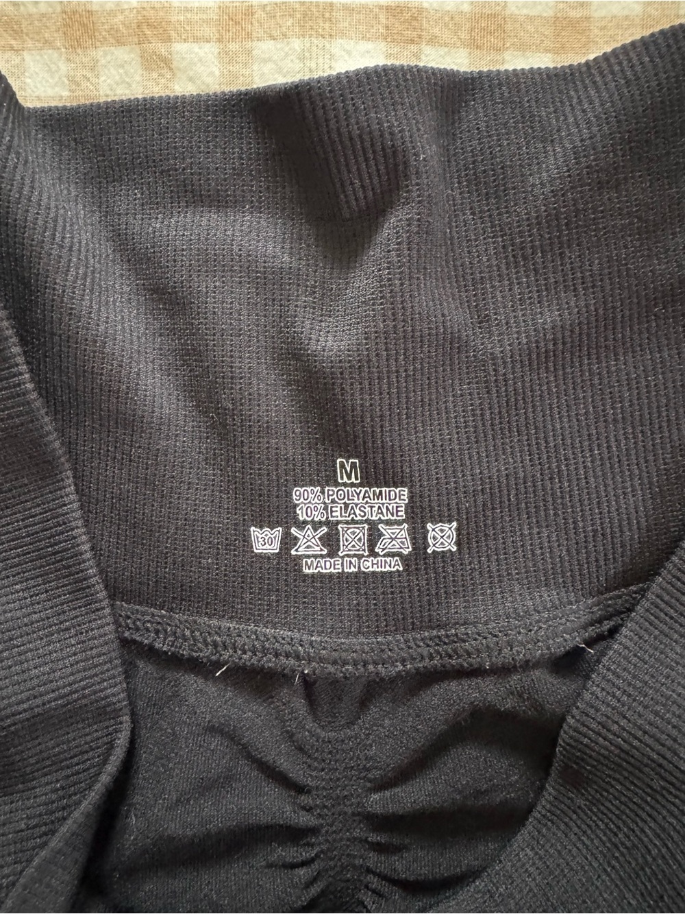 Runched athletic shorts - Picture 4 of 4
